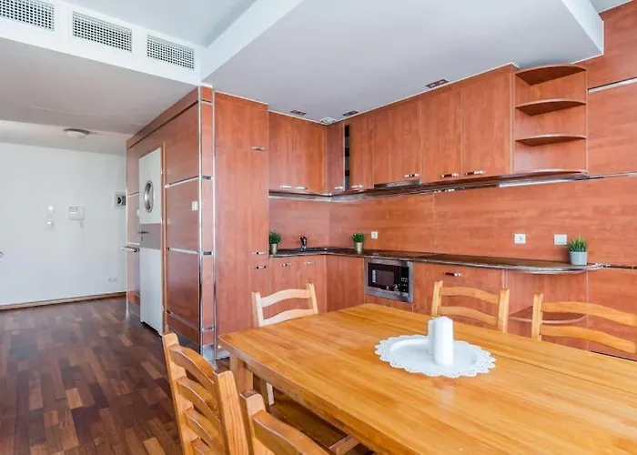 Urbannestgroup_seatowers *